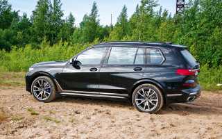 BMW X7 против Range Rover. Гигантомания
