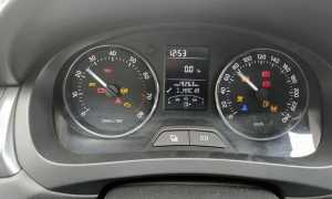 Как правильно сбросить межсервисный интервал на автомобилях Skoda Rapid