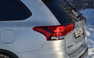 Сравнение Mitsubishi Outlander и Nissan X-Trail: технические характеристики, фото, комплектации и цены